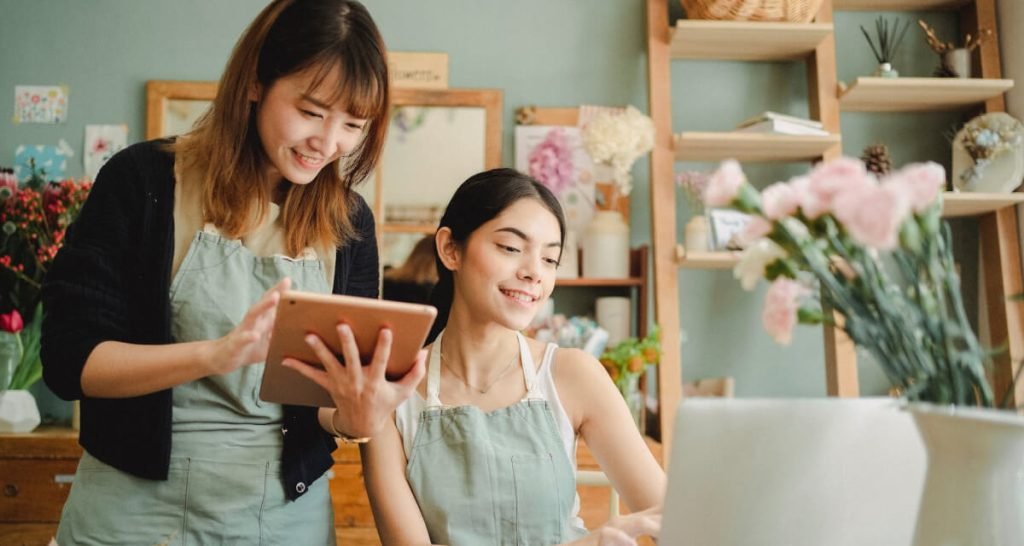 about About 1024x546 1