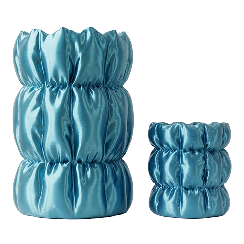 azure fluffy puffer vase / 碧蓝蓬松羽绒服花瓶 / pasu pasangan puffer azure gebu azure fluffy puffer vase / 碧蓝蓬松羽绒服花瓶 / pasu pasangan puffer azure gebu